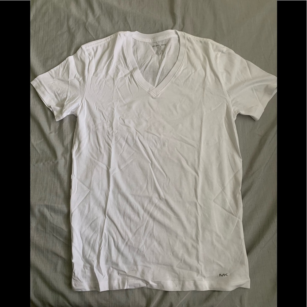 White MK t-shirt 🤍